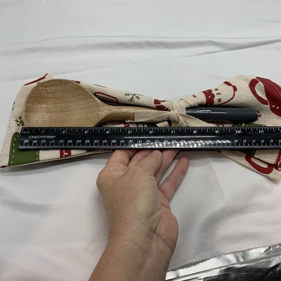 2 Sets Demdaco Holiday Wooden Spoon Bar Towel Red Green Christmas Howl-idays Dog - Picture 4 of 15